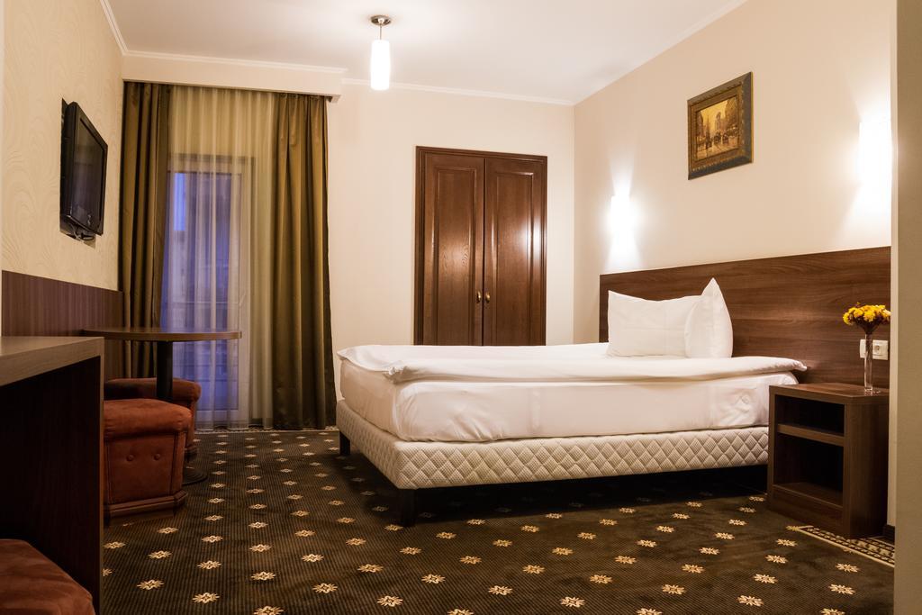 Hotel Hermes Άλμπα Ιούλια Εξωτερικό φωτογραφία