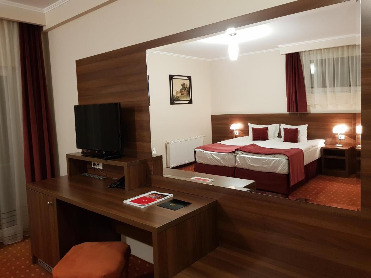 Hotel Hermes Άλμπα Ιούλια Εξωτερικό φωτογραφία