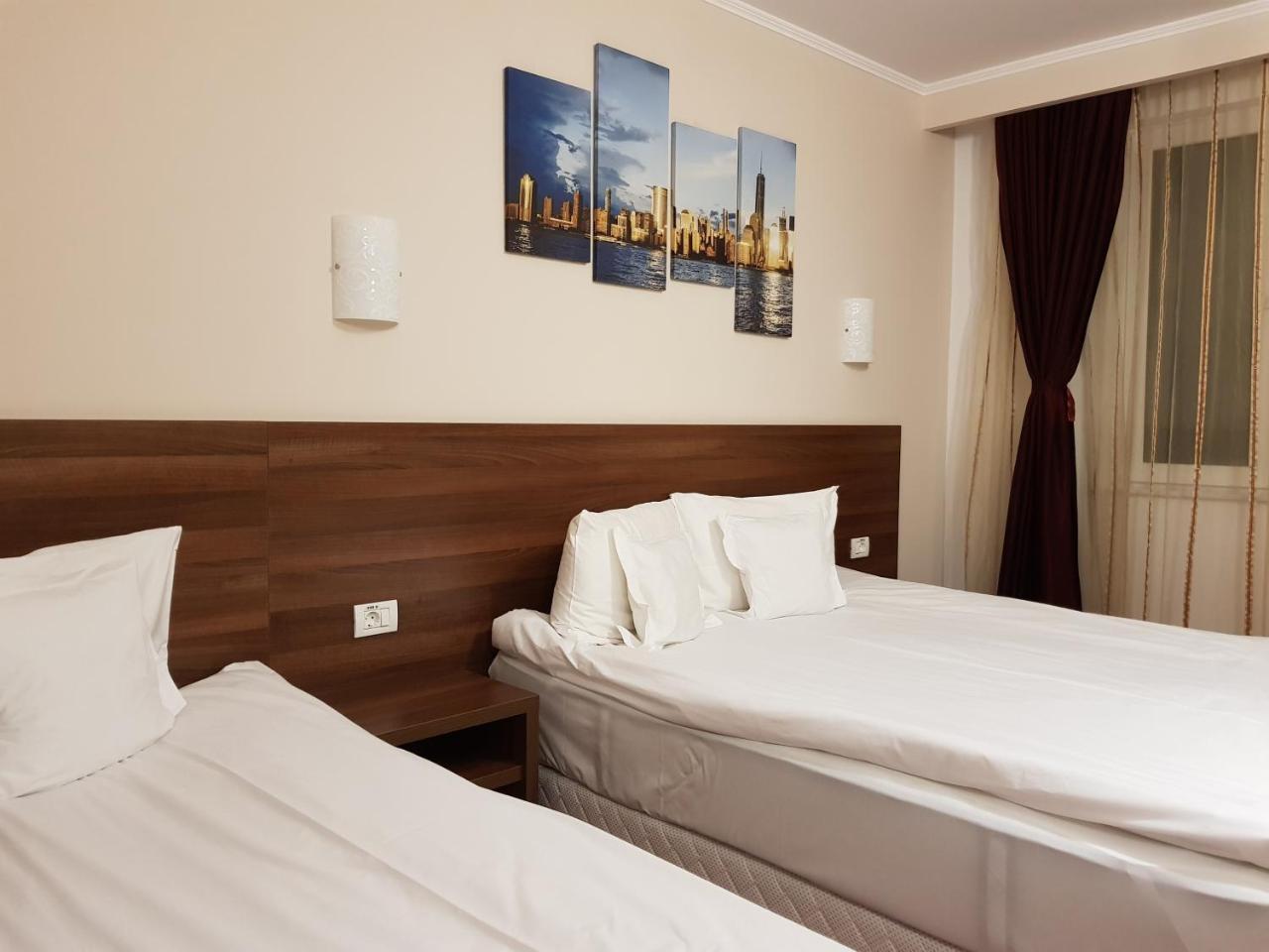 Hotel Hermes Άλμπα Ιούλια Εξωτερικό φωτογραφία